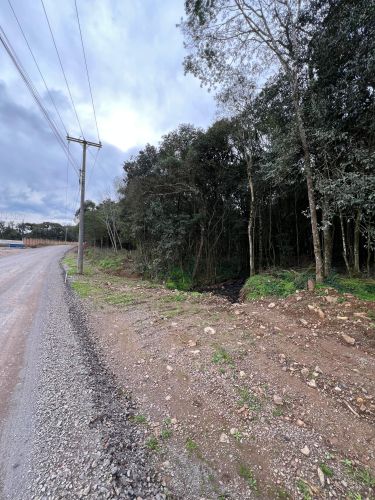 Fraçāo ideal de 50% de imóvel rural